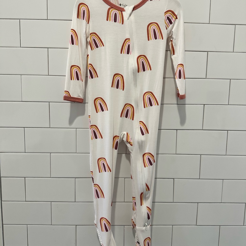 Kyte Baby Terracotta Rainbow Zip Footie 18-24